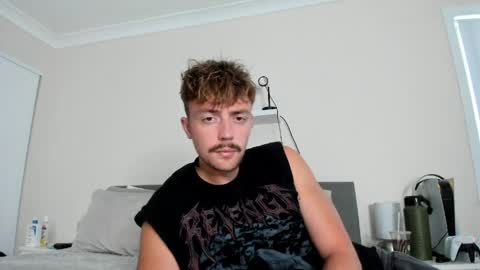 Snapshot of mattslinga chatting on 03/28/26, 02:44 Matt Slinga online show from 03/28/26, 02:44