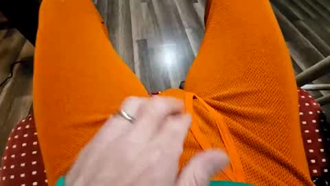 Snapshot of mattsnicecock chatting on 12/20/24, 01:33 mattsnicecock online show from 12/20/24, 01:33