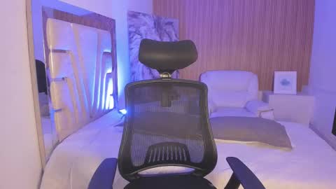 Matt online show from 11/24/25, 10:42