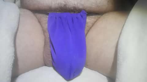 Snapshot of mattty13 chatting on 04/14/26, 03:29 Hairy Bud online show from 04/14/26, 03:29