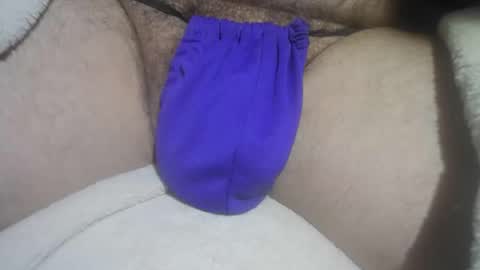 Snapshot of mattty13 chatting on 04/29/26, 05:41 Hairy Bud online show from 04/29/26, 05:41