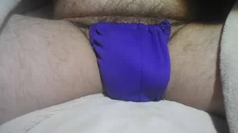 Snapshot of mattty13 chatting on 07/20/26, 12:40 Hairy Bud online show from 07/20/26, 12:40
