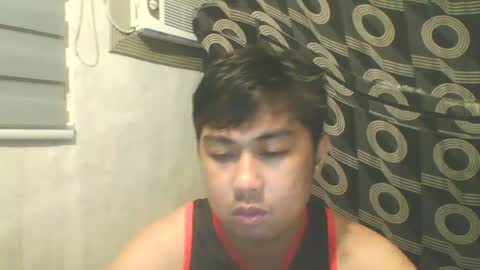 Snapshot of matty040798 chatting on 06/14/26, 11:12 matty040798 online show from 06/14/26, 11:12
