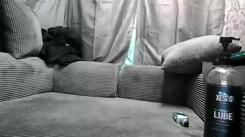 Snapshot of mattysfunroom chatting on 05/16/26, 02:19 Mattysfunroom online show from 05/16/26, 02:19
