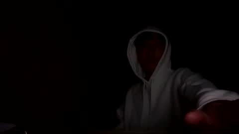 Snapshot of mattyyyyyyyyyyyyyyyyy chatting on 12/01/25, 08:19 matty online show from 12/01/25, 08:19