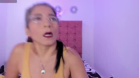 Snapshot of mature_bigass__ chatting on 01/23/25, 12:19 Maria online show from 01/23/25, 12:19