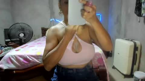 Snapshot of mature_bigboobs__ chatting on 06/15/26, 06:32 mature_bigboobs__ online show from 06/15/26, 06:32