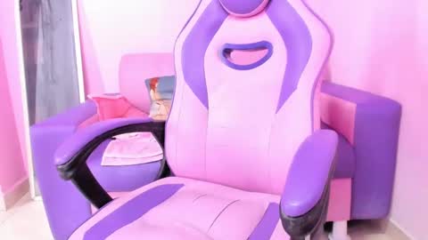 Snapshot of mature_bitch_monster_ass chatting on 09/10/25, 04:07 call me mommy online show from 09/10/25, 04:07