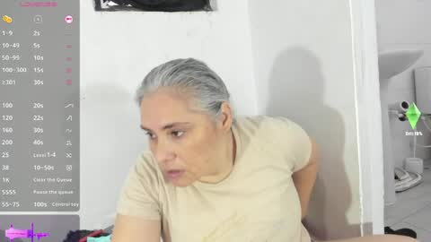 danna mature online show from 05/15/26, 12:12