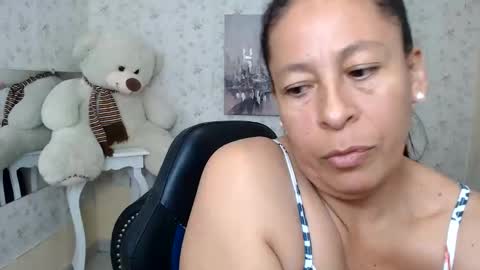 Snapshot of mature_martina_ chatting on 05/10/26, 11:15 Martina online show from 05/10/26, 11:15