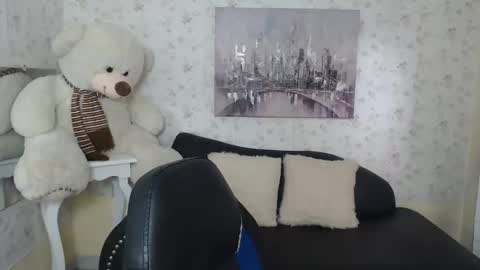 Snapshot of mature_martina_ chatting on 05/15/26, 10:06 Martina online show from 05/15/26, 10:06