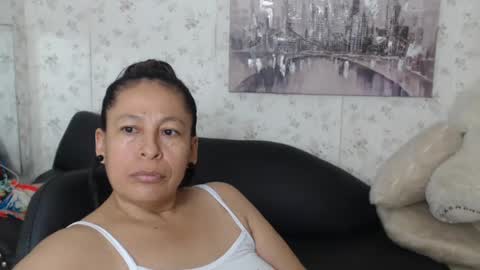 Snapshot of mature_martina_ chatting on 06/14/26, 02:24 Martina online show from 06/14/26, 02:24
