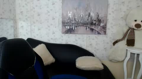 Snapshot of mature_martina_ chatting on 06/17/26, 10:00 Martina online show from 06/17/26, 10:00