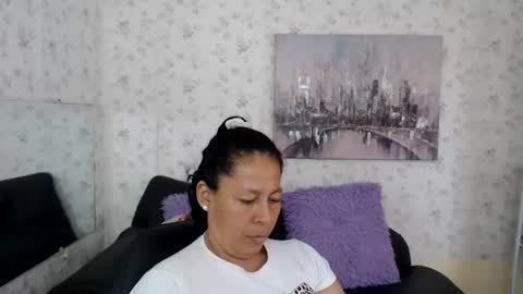 Snapshot of mature_martina_ chatting on 06/27/26, 09:09 Martina online show from 06/27/26, 09:09
