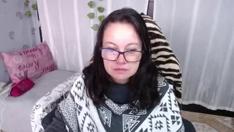 Snapshot of mature_wolf chatting on 02/13/25, 02:20 Sonia online show from 02/13/25, 02:20