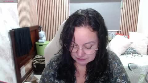 Sonia online show from 05/21/26, 04:03