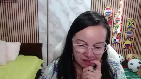 Sonia online show from 07/06/26, 10:56