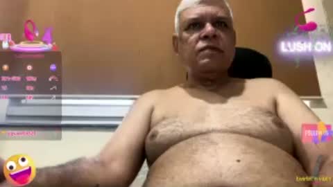 Snapshot of maturedman_44 chatting on 07/11/26, 01:41 DEV online show from 07/11/26, 01:41