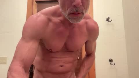 Snapshot of maturefit1 chatting on 02/27/26, 02:11 maturefit1 online show from 02/27/26, 02:11