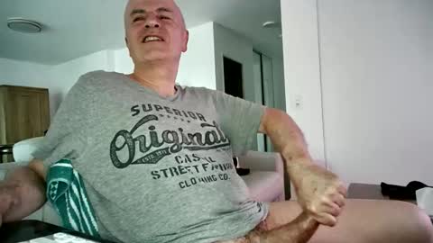 maturehotman online show from 05/19/26, 06:36