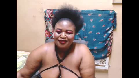 maturenesh online show from 12/04/25, 06:23