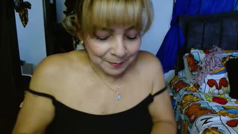 Cecilia online show from 10/14/25, 02:40