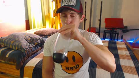 Snapshot of maty_star chatting on 01/06/25, 06:47 Maty Star online show from 01/06/25, 06:47