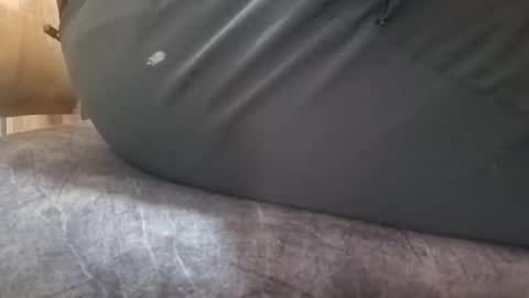 Snapshot of mau422 chatting on 10/07/25, 06:16 mau422 online show from 10/07/25, 06:16