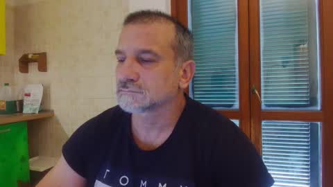 mauro1971 online show from 10/10/25, 12:15