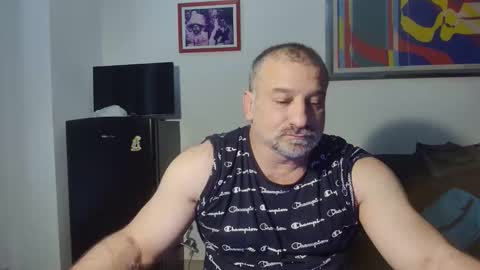 Snapshot of mauro1971 chatting on 05/16/26, 11:31 mauro1971 online show from 05/16/26, 11:31