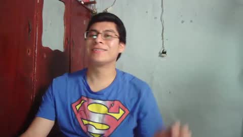 Snapshot of maurodirty chatting on 12/12/24, 07:26 Mauro online show from 12/12/24, 07:26