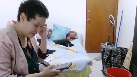 mauroluxandra online show from 02/01/26, 08:46