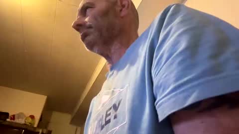 maverick7000 online show from 11/21/25, 04:44