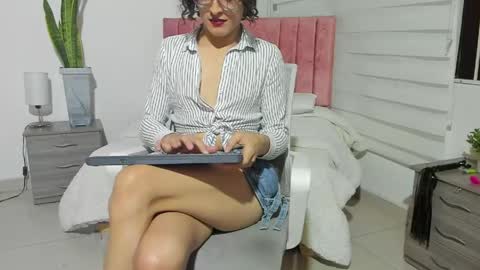 Snapshot of maverick_angel chatting on 05/02/26, 02:55 Maverick online show from 05/02/26, 02:55