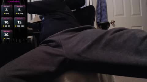 Snapshot of maverickwpg chatting on 12/14/25, 03:12 MaverickWpg online show from 12/14/25, 03:12