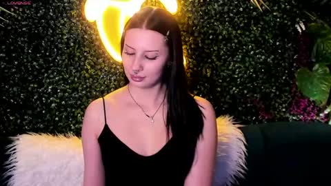   online show from 04/13/26, 06:24