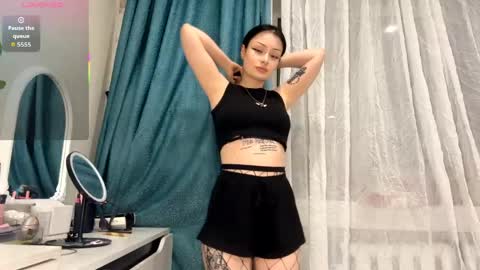 Snapshot of mavismills chatting on 05/29/26, 10:52 Mavis online show from 05/29/26, 10:52