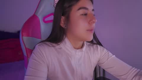 Snapshot of mavy_ chatting on 02/18/26, 08:49 MAVY online show from 02/18/26, 08:49