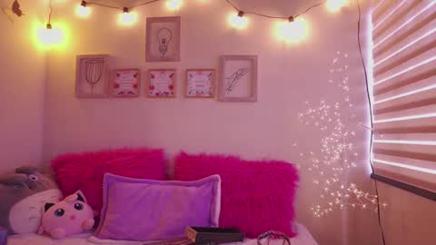 Snapshot of mavy_ chatting on 03/04/26, 07:53 MAVY online show from 03/04/26, 07:53