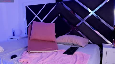 mawuh online show from 12/22/25, 10:18