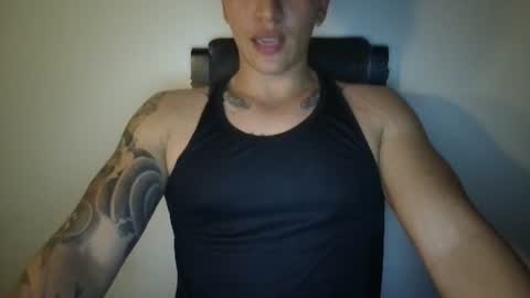 Snapshot of max1999__ chatting on 06/16/26, 11:07 Maxi Independent model online show from 06/16/26, 11:07