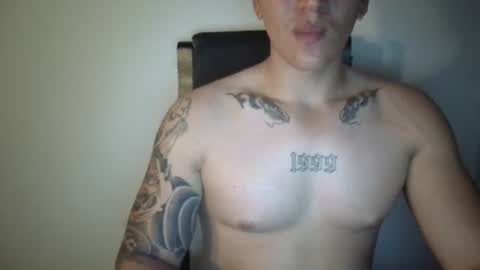 Snapshot of max1999__ chatting on 06/17/26, 02:51 Maxi Independent model online show from 06/17/26, 02:51