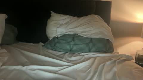 Snapshot of max569505 chatting on 11/03/25, 08:43 max569505 online show from 11/03/25, 08:43