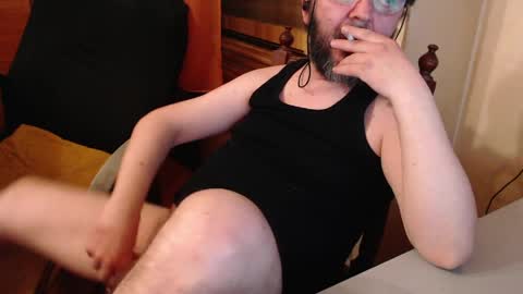 Max online show from 04/10/26, 09:52