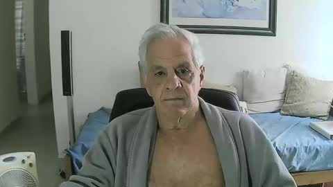 max_2017 online show from 02/28/26, 01:45