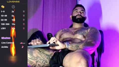 max__prada online show from 09/13/25, 02:00