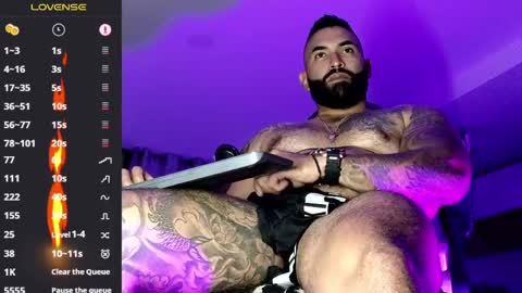 max__prada online show from 05/09/26, 03:01