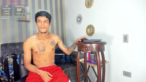 Snapshot of max_and_anny chatting on 02/12/26, 12:00 max_and_anny online show from 02/12/26, 12:00