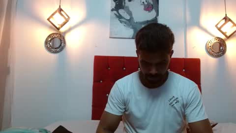 Max  Ashley online show from 02/09/25, 06:47