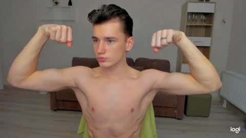 max_foks_ online show from 04/05/26, 02:14